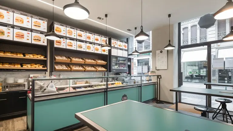 Sandwich Bar Design